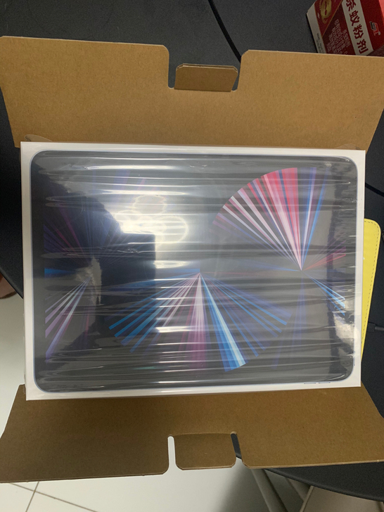 2021版ipad pro11寸银色，12...