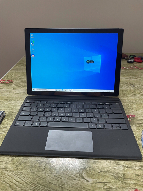 微软 Surface Pro 5二合一笔记...