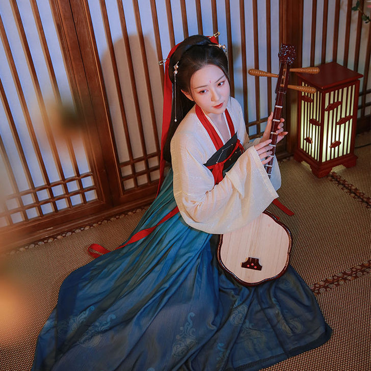 花朝记汉服x华裳九州x妙笔千山合作款【鲛姝...