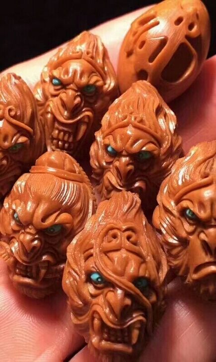 橄榄核雕齐天大圣手串镶嵌绿松石 橄榄核大圣...