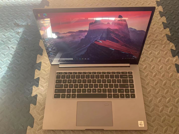 小米15pro，i7-10510，内存16...