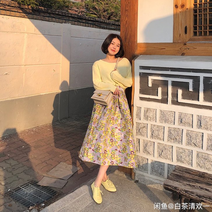 韩国制不退换。大小姐风，华丽花半裙。【mo...