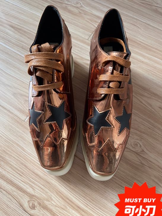 全新38号坡跟时装鞋