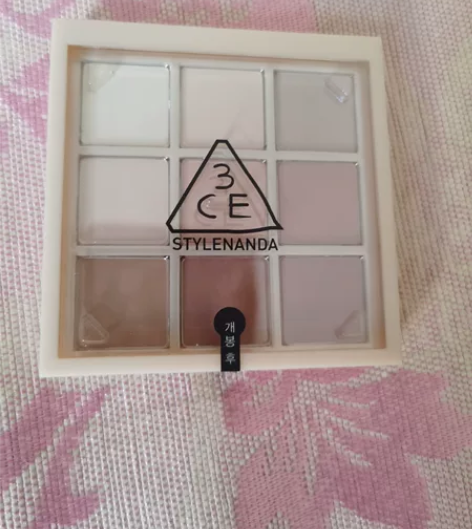 全新3ce眼影奶茶盘 全新 不议价 只包非...