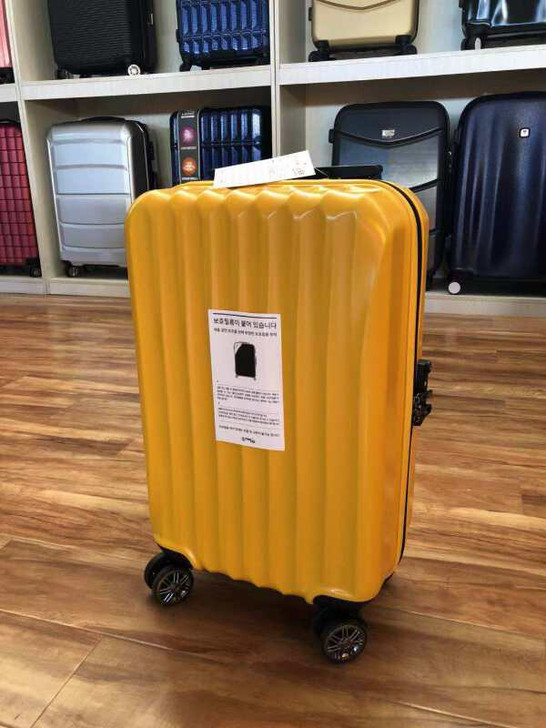 韩国全新超轻行李箱24男女超轻纯pc箱拉杆箱