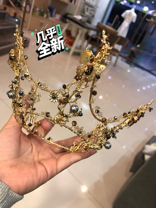 金色皇冠,适合暗黑系列,或者金色婚纱,一百...