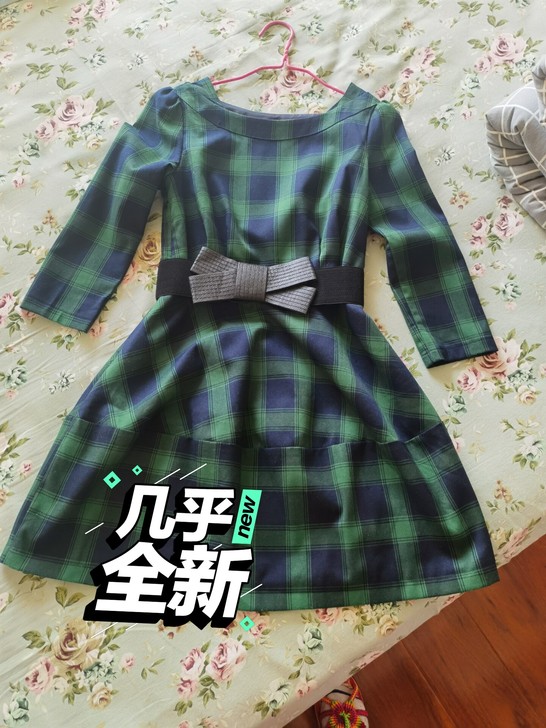 千百惠,超级喜欢的连衣裙,特别显腰身,生了...