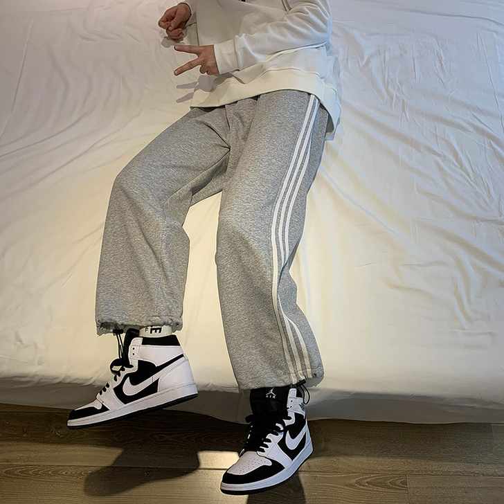 卫裤女直筒宽松春季学生三条扛运动裤子ins...