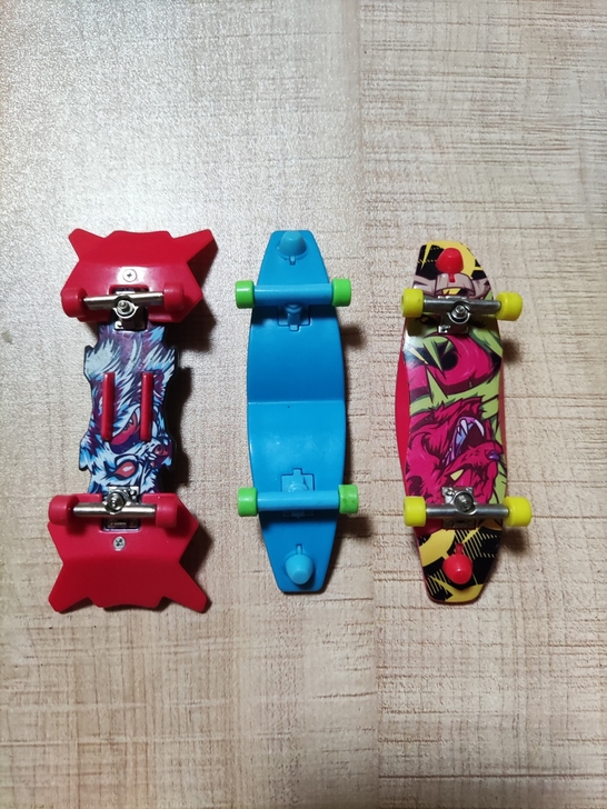 奥迪双钻手指滑板，品相如图，绝对经典的好东...