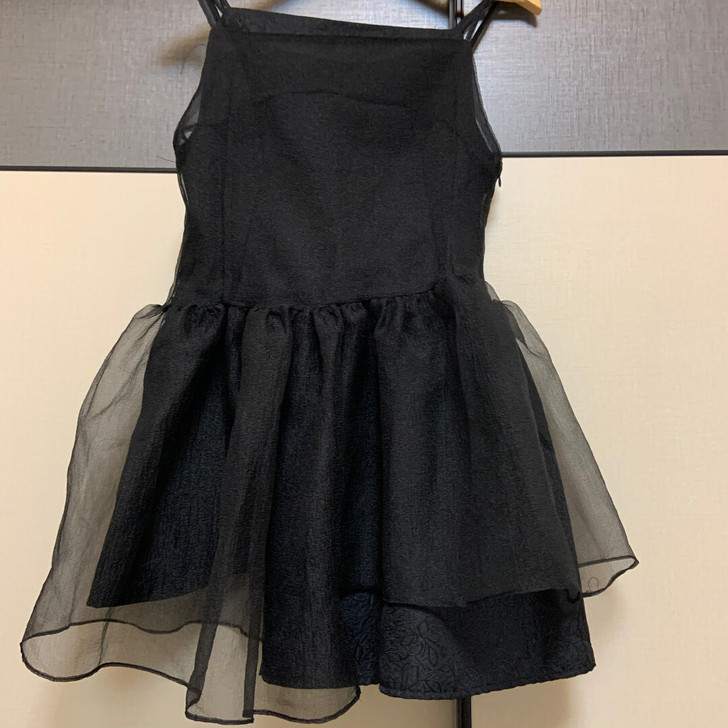 暗黑系冷淡风吊带小黑裙欧根纱网纱拼接连衣裙...