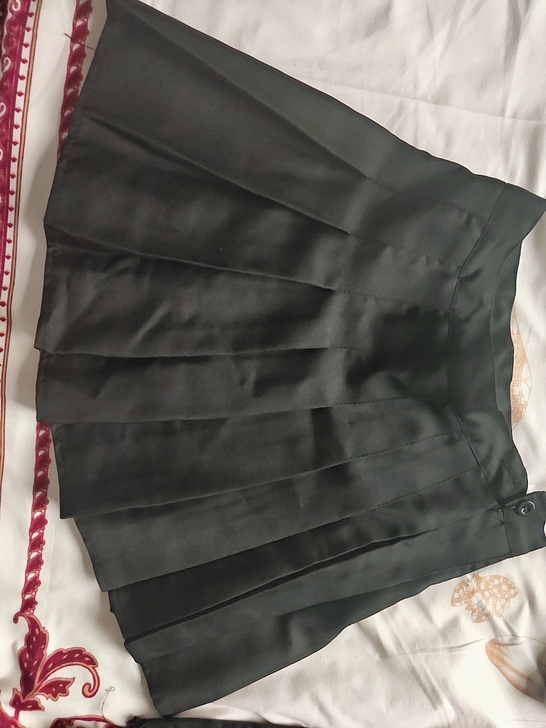 当当当～最近迷中性风，家里其他比较新的衣服...