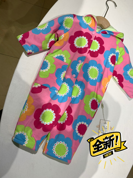 全新 有吊牌 带帽子