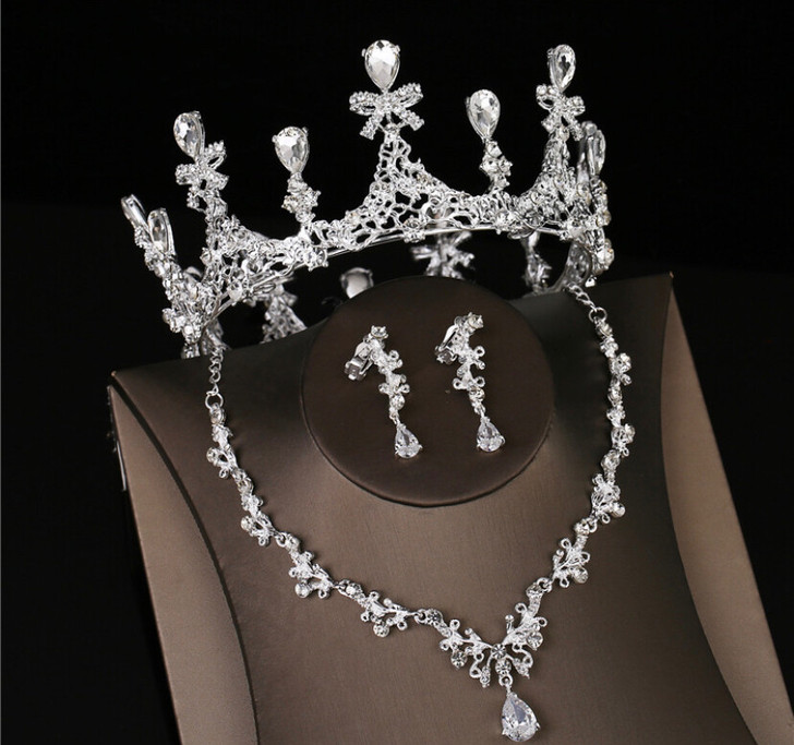 巴洛克高端皇冠新娘头饰 发饰分类：皇冠 风...