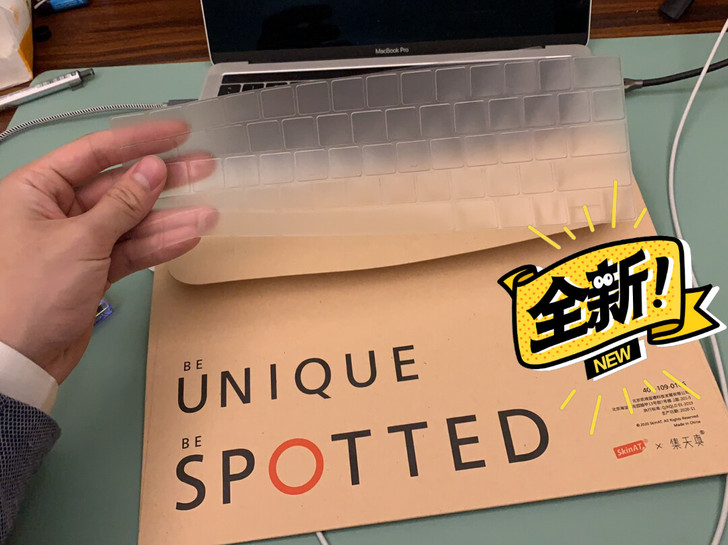 全新skinAT的MacBook Pro键...