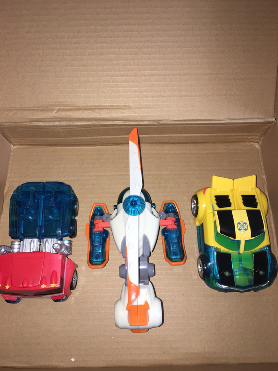 正版孩之宝变形金刚救援机器人擎天柱大黄蜂刀...