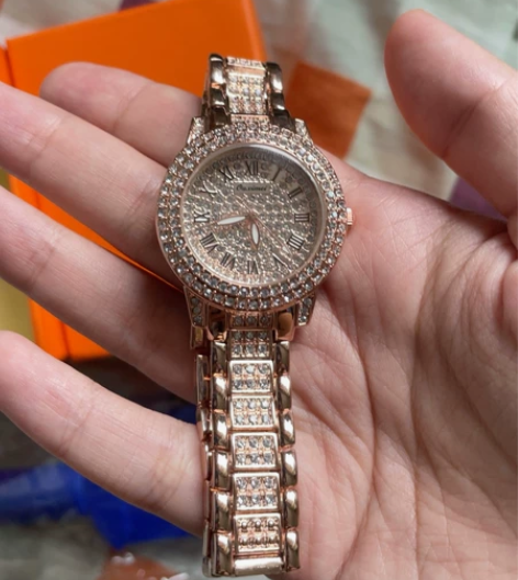 出售一块欧西美时尚腕表[号外] 别人送的，...