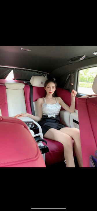 重工钉珠连衣裙，名媛风，本人闲置转让