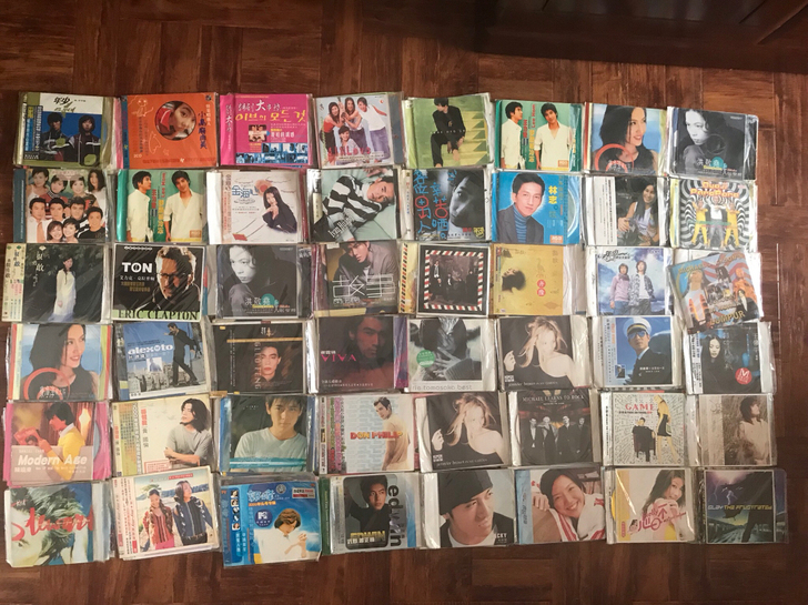 因为搬家出一些CD老碟,基本上都没听过。