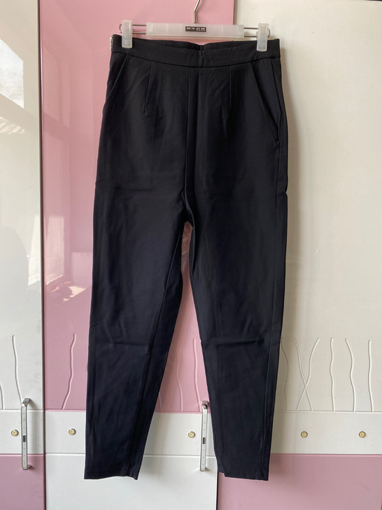 女高腰哈伦裤,黑色m码,9分长度,侧边拉链...