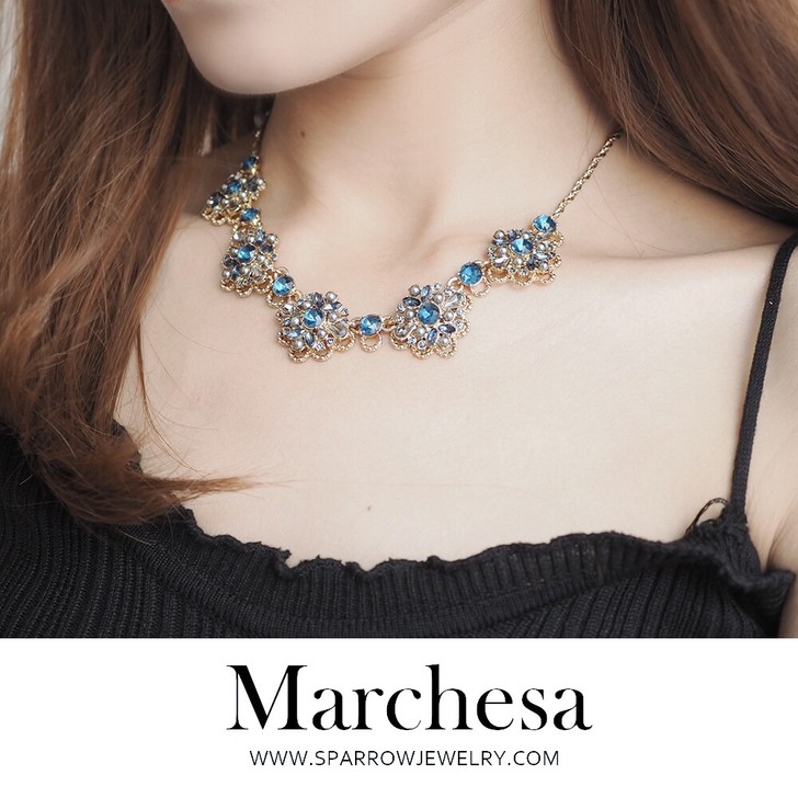 marchese婚礼品牌蓝色项链,全新,很...