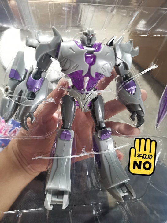 新品到货，TB-07F领袖之证威震天，飞机...