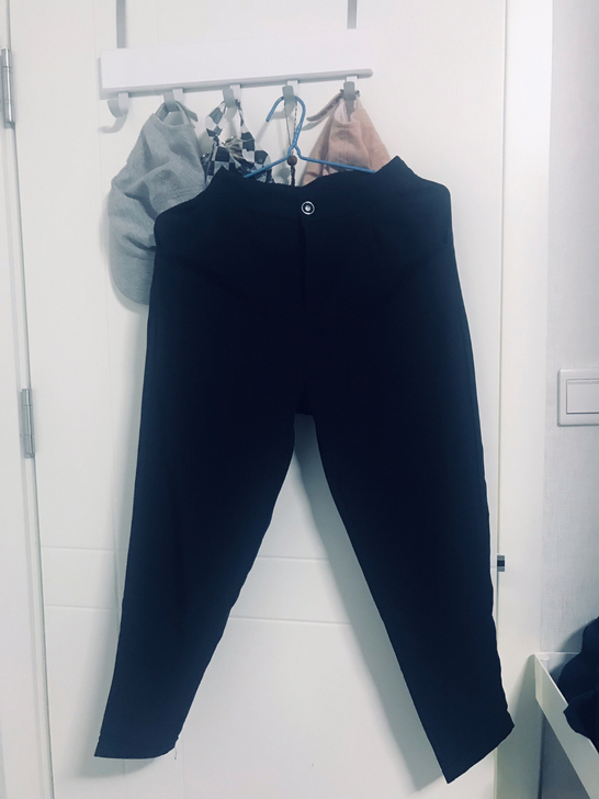 这两天才到货,西装裤刚买回来心急标签剪掉了...