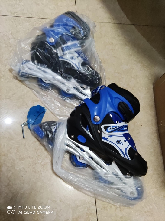 溜冰鞋儿童全套装男童女童成人直排轮旱冰鞋轮...