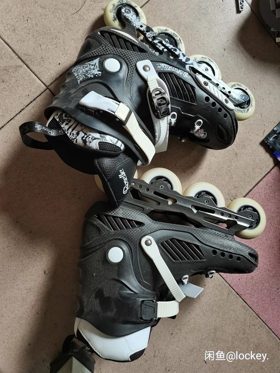 包邮！卖轮滑了卖轮滑了赶紧来看看几乎全新的...