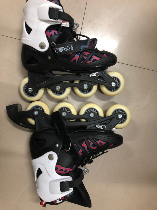 95新轮滑鞋，就穿过一次，便宜转让，尺码可...