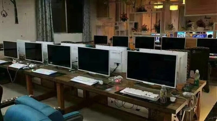 个人网吧倒闭，准备处理网吧电脑，介绍如下，