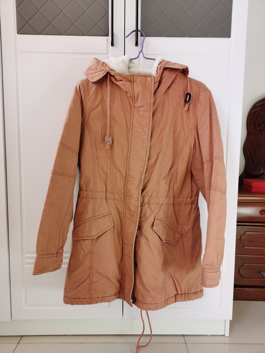 森马的棉服，原价499实体店入手。质量是超...