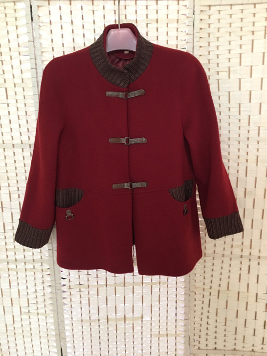 女士羊毛呢大衣,厚款。