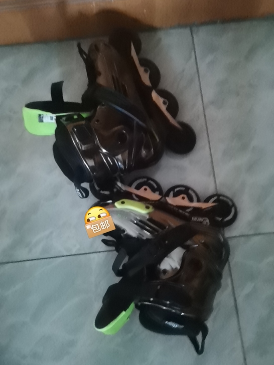 39码的轮滑鞋，买了没穿几次，打算卖200...