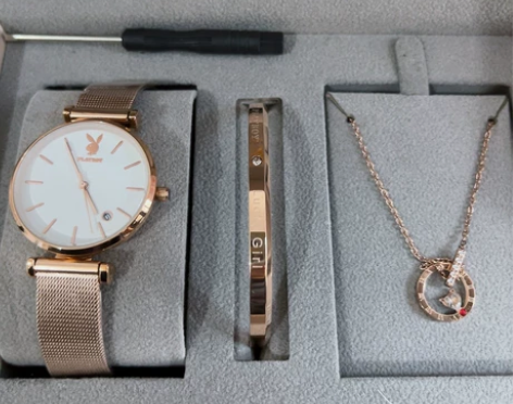 花花公子女士手表 感兴趣的话点“我想要”和...