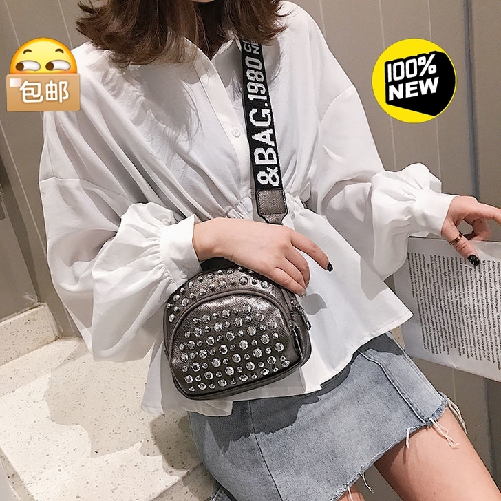 【全新包邮】斜挎包女 学生韩版百搭网红包2...