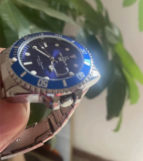 爆款瑞士进口全自动男士手表腕表 感兴趣的话...