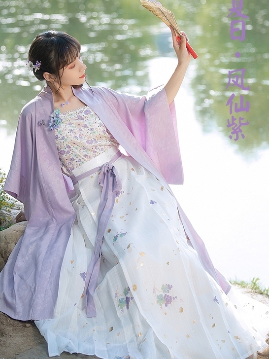 【出裙子】半塘雨汉服百迭裙马面裙紫葡萄印花...