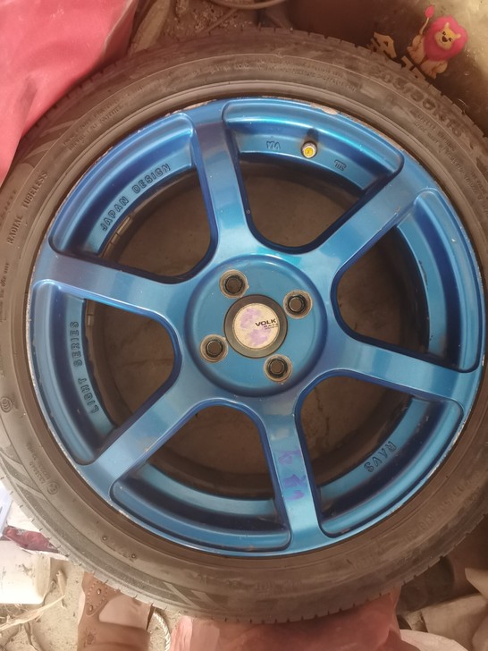 六年还原,闲置轮毂带胎一套四个出售,16寸...