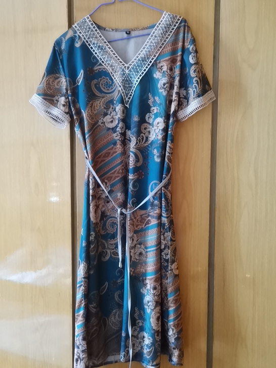 全新,弹力缎,桑蚕丝真丝连衣裙,xl码。可...