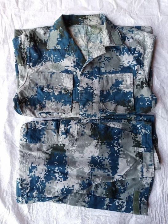 一套包邮到家旧迷彩服 夏季工作服 八成新夏...