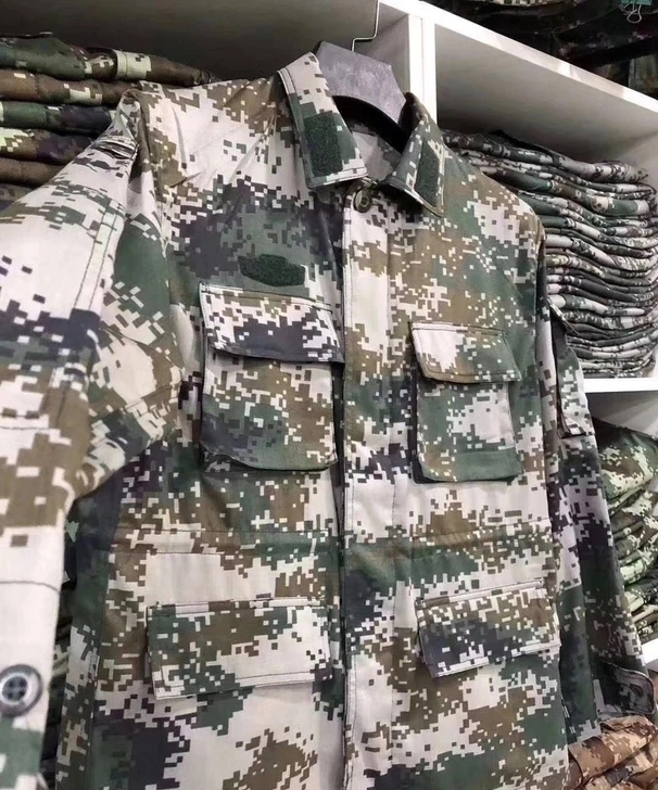 二手迷彩服工作服迷彩正品包邮45一套（17...