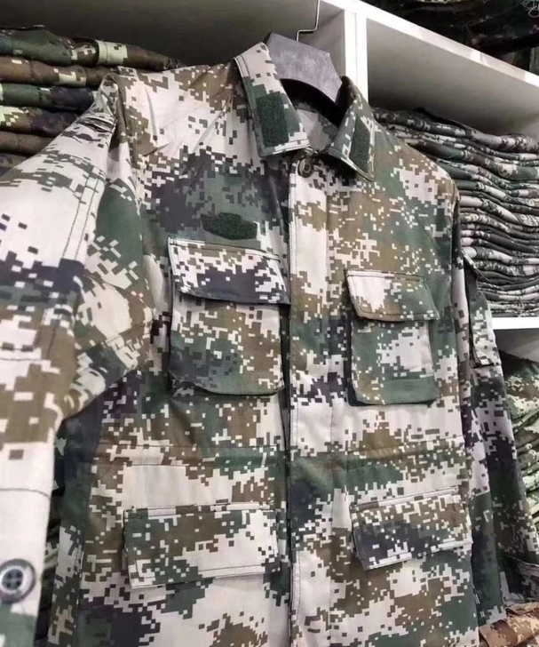 迷彩服二手工作服,七八成新