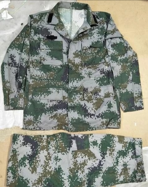 二手迷彩服,套装工作服耐穿耐磨