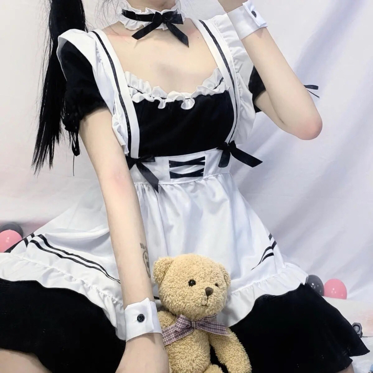女仆装cos可爱学生女装大佬连衣裙萝莉套装...