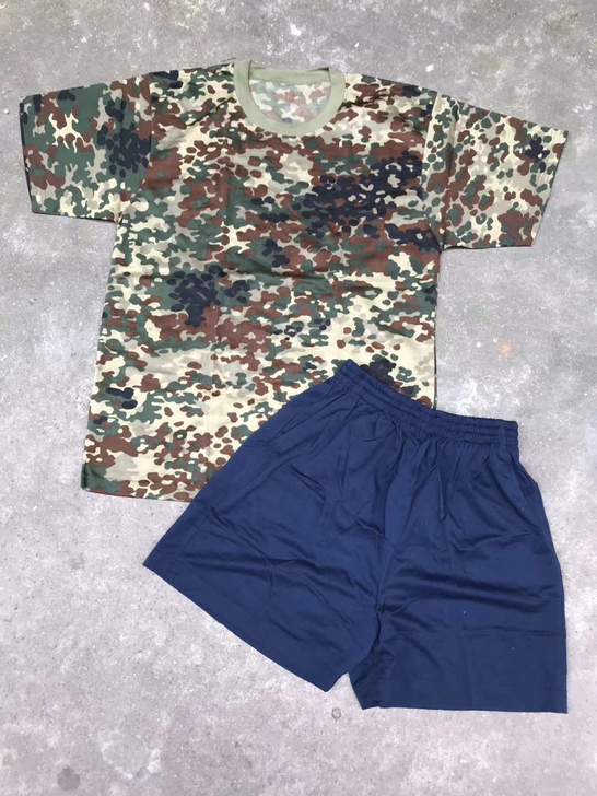 迷彩短袖汗衫T恤套装，库存正品，全新，不议...