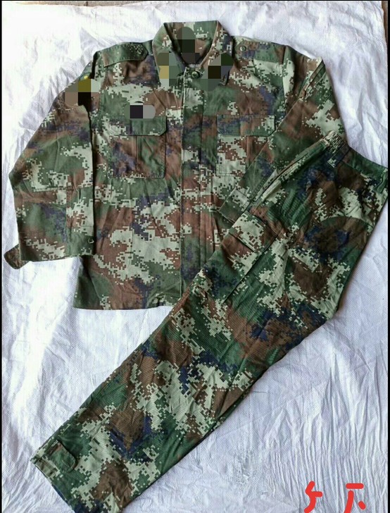 夏款套装。迷彩劳动服！