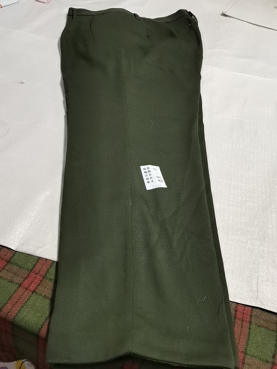 老式马裤尼裤子，2号4型，衣服品相完美，尺...