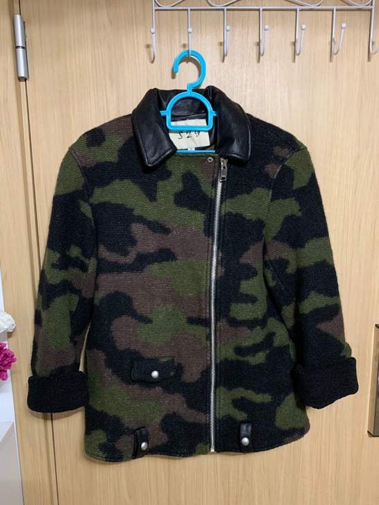 迷彩外套##amp；amp；很厚实的大衣，...