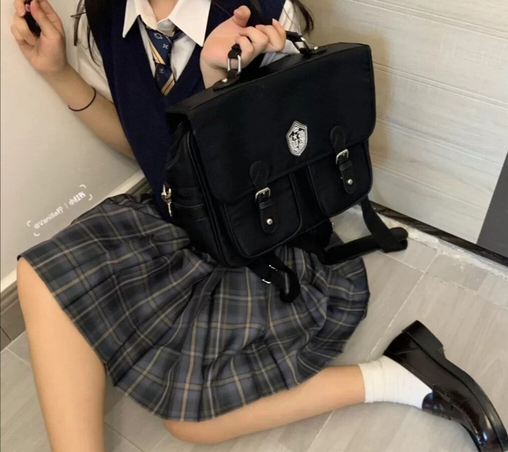 出夏日和风铃jk百月夜