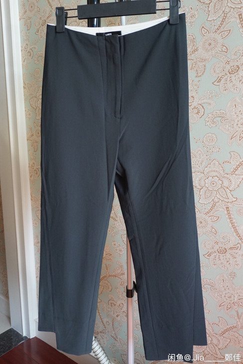 前面2条休闲裤50,后面30元一条,需要细...